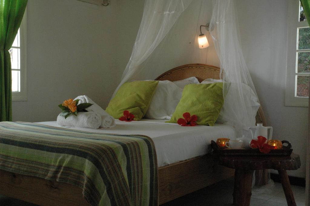 Kokogrove Chalets Anse Royale Chambre photo