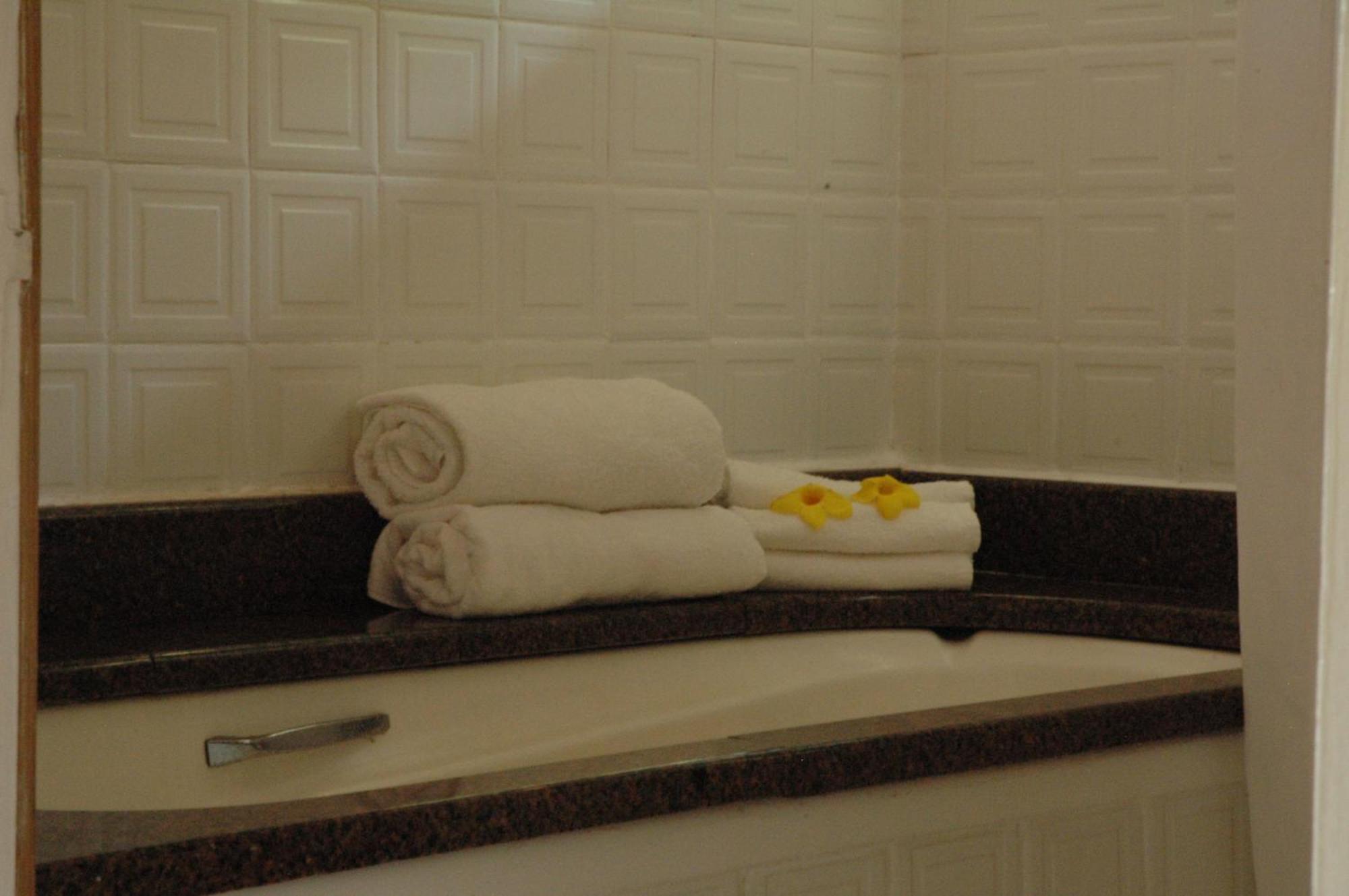 Kokogrove Chalets Anse Royale Chambre photo