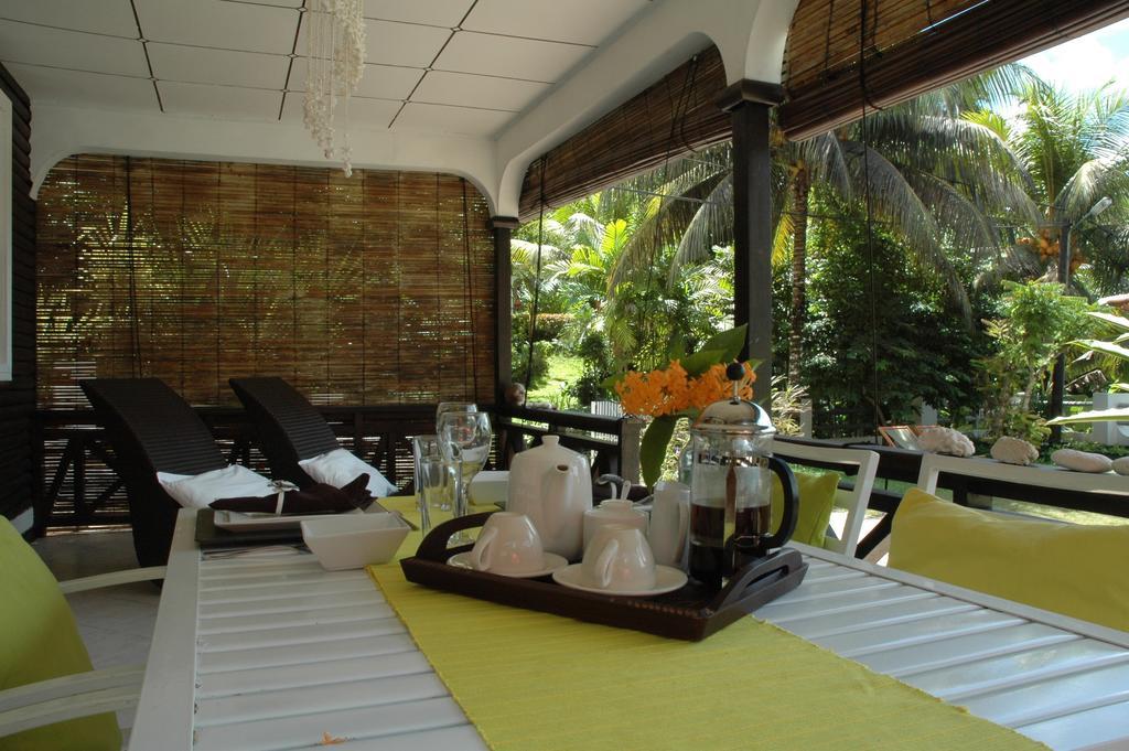 Kokogrove Chalets Anse Royale Chambre photo